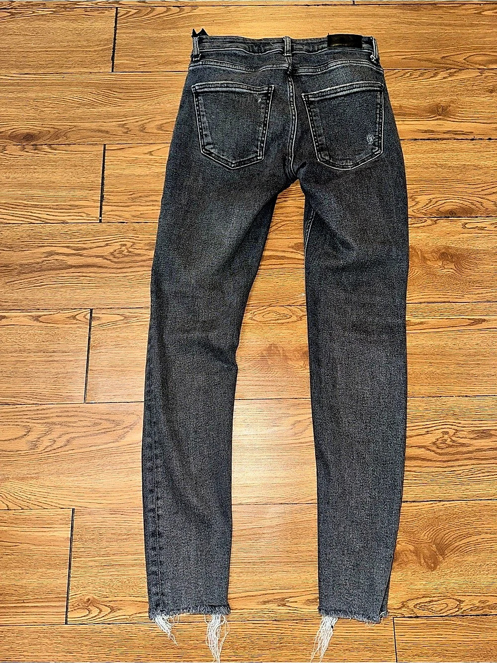 Zara Women's Skinny Jeans in Black & Gray Waist US 4 - Picture 2 of 13